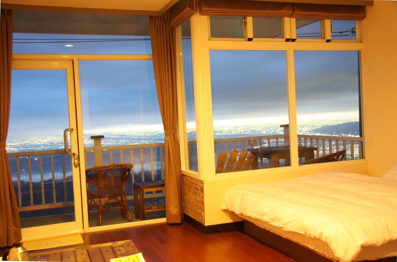 Sky Lounge B&B Zhushan Dış mekan fotoğraf