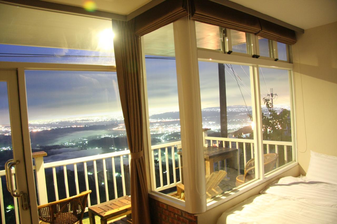 Sky Lounge B&B Zhushan Dış mekan fotoğraf