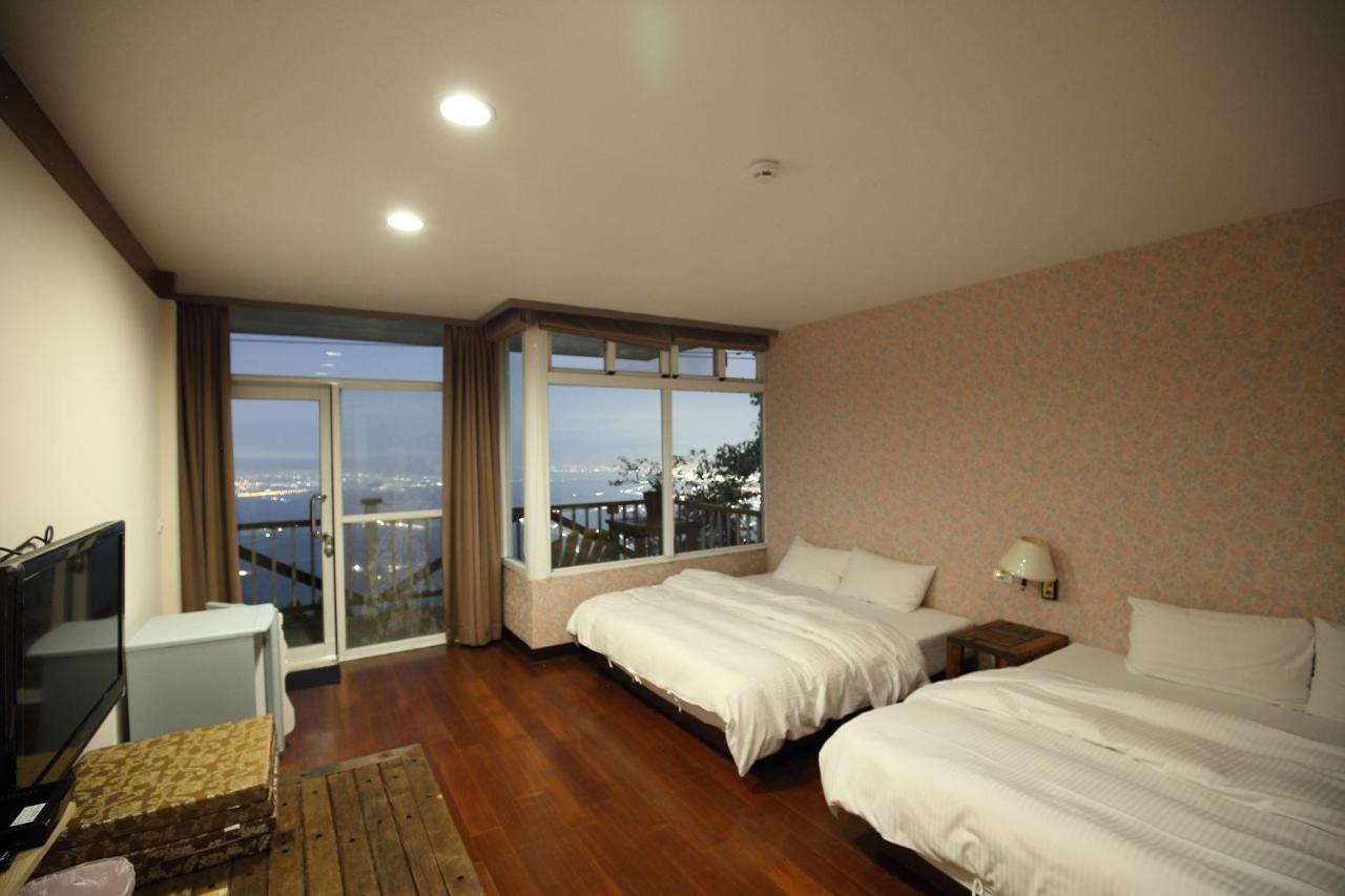 Sky Lounge B&B Zhushan Dış mekan fotoğraf